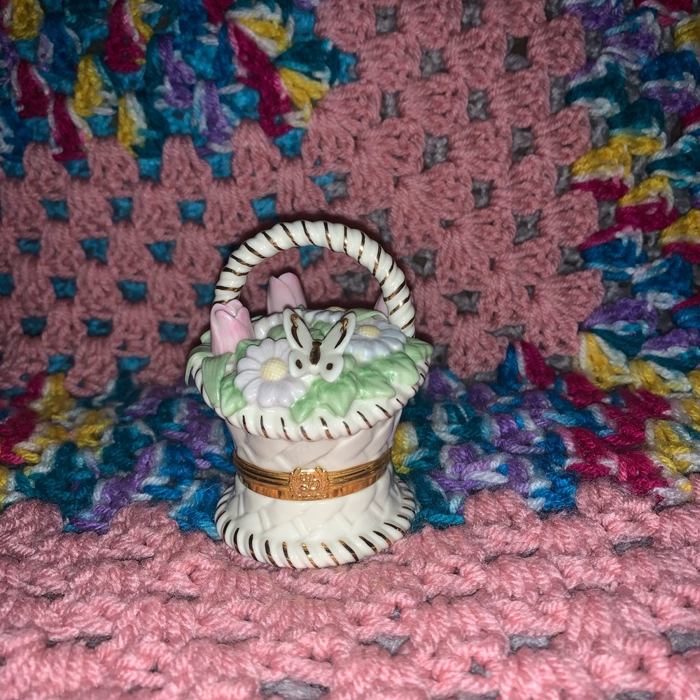 Lenox Basket of Blossoms